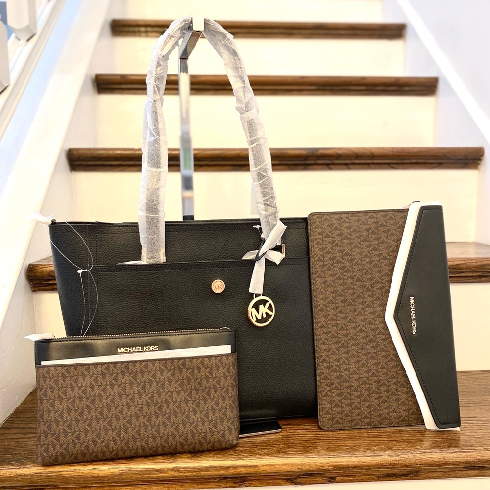 Michael Kors Maisie Large 3-in-1 Tote Bag - Picture 1 of 11